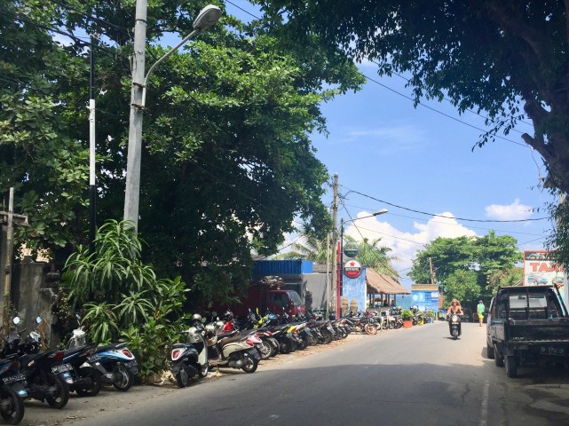 01 Bali014